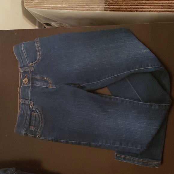 Children's Place Girl Super Skinny Jeans - Picture 3 of 4